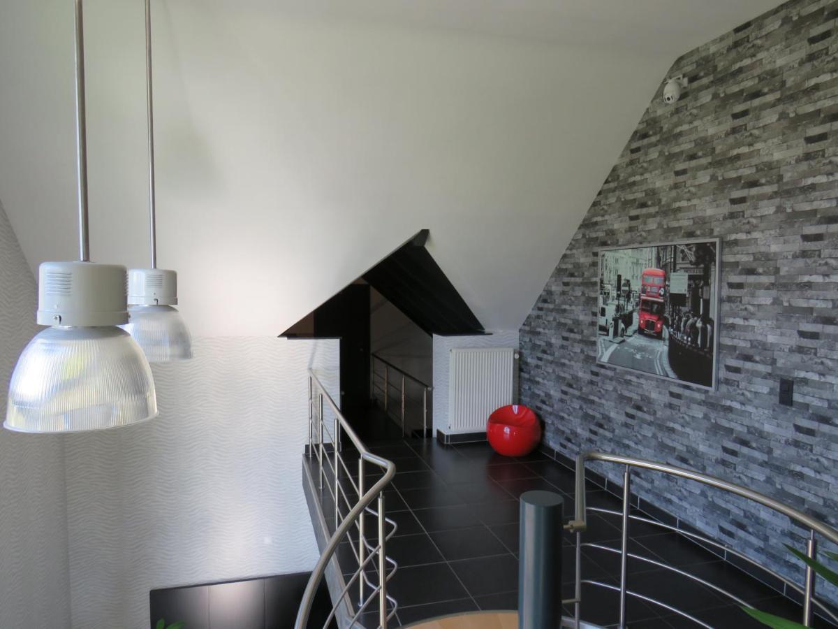 Oxygen House, Holiday And Team Building โอวีฟาต์ ภายนอก รูปภาพ